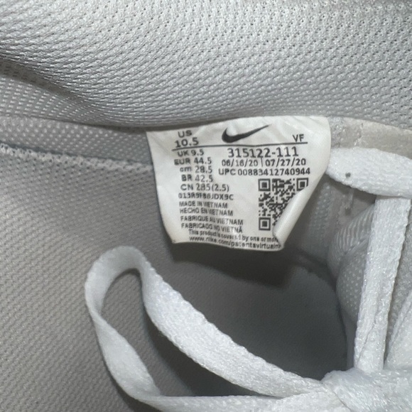 Nike Air Force 1 '07 Low Men’s Size 10.5 Shoes Triple White Sneakers - Picture 7 of 7